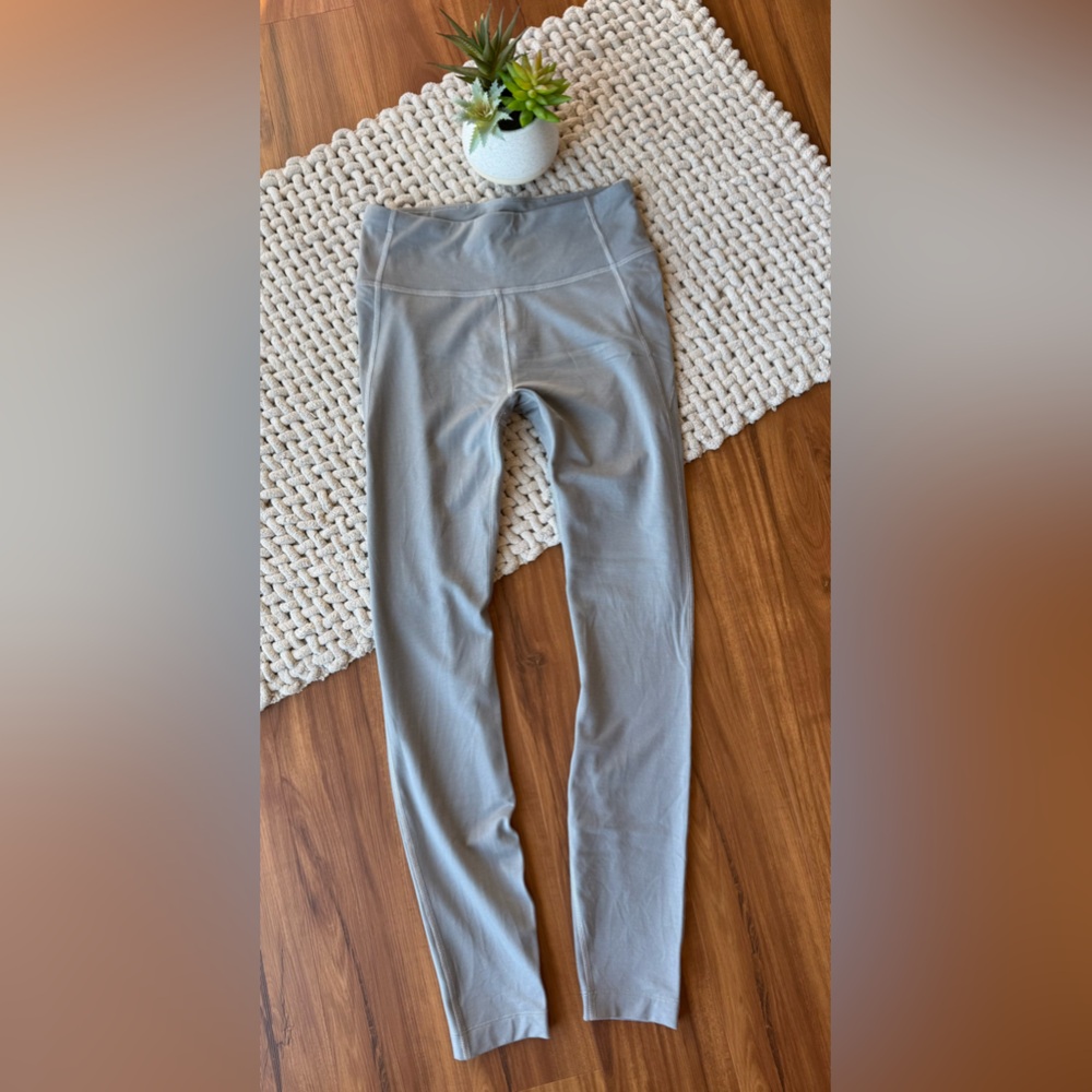 allbirds | Natural Trino™ Leggings in Gust Gray | Small